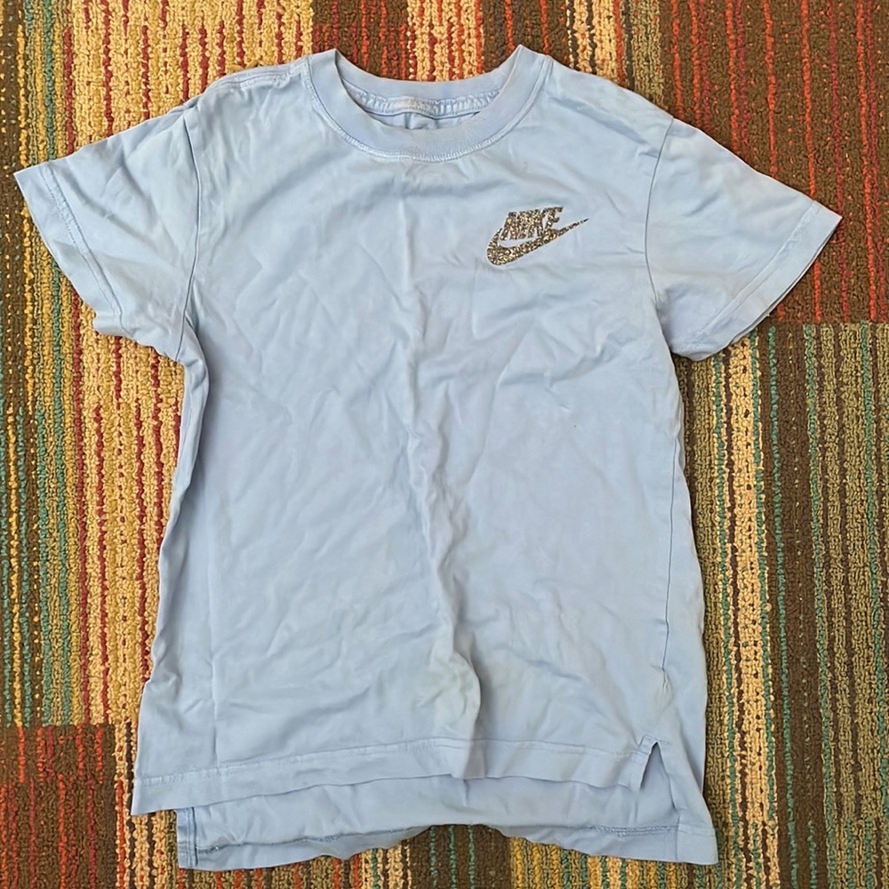 Selling a medium blue Nike workout shirt